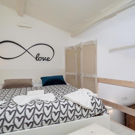 mungiBEDdu Apartment Catania Bagian luar foto