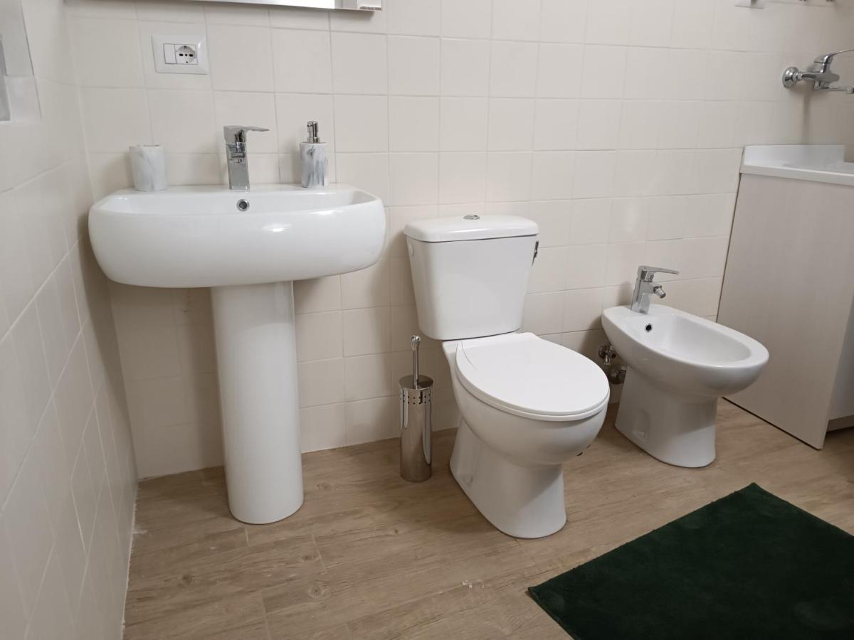 mungiBEDdu Apartment Catania Bagian luar foto
