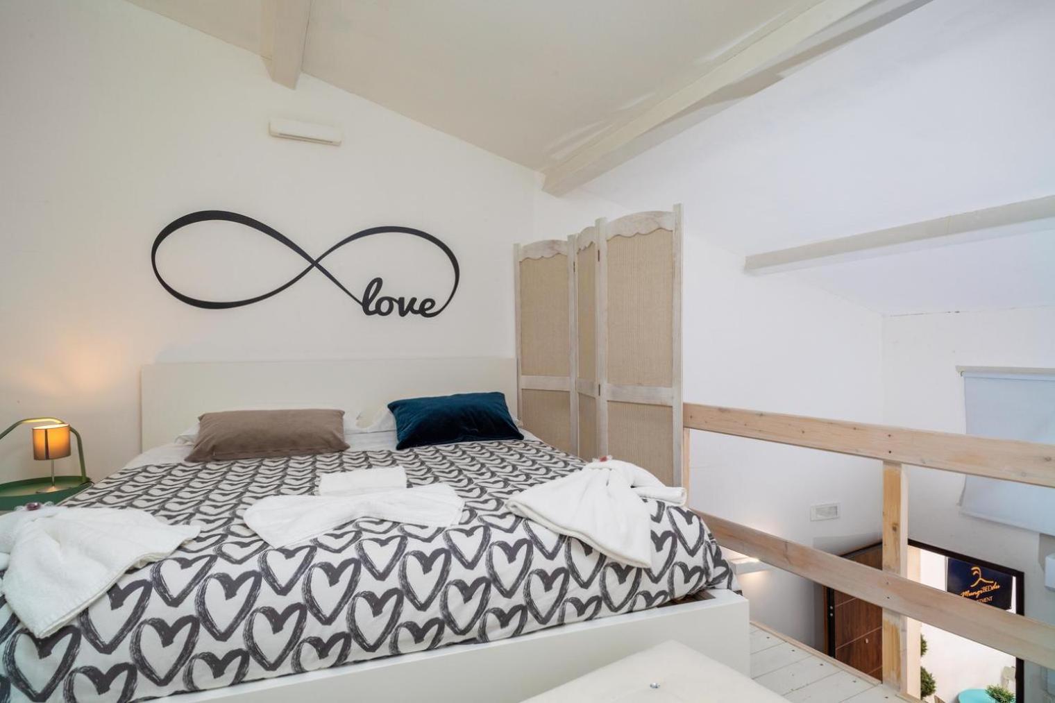 mungiBEDdu Apartment Catania Bagian luar foto