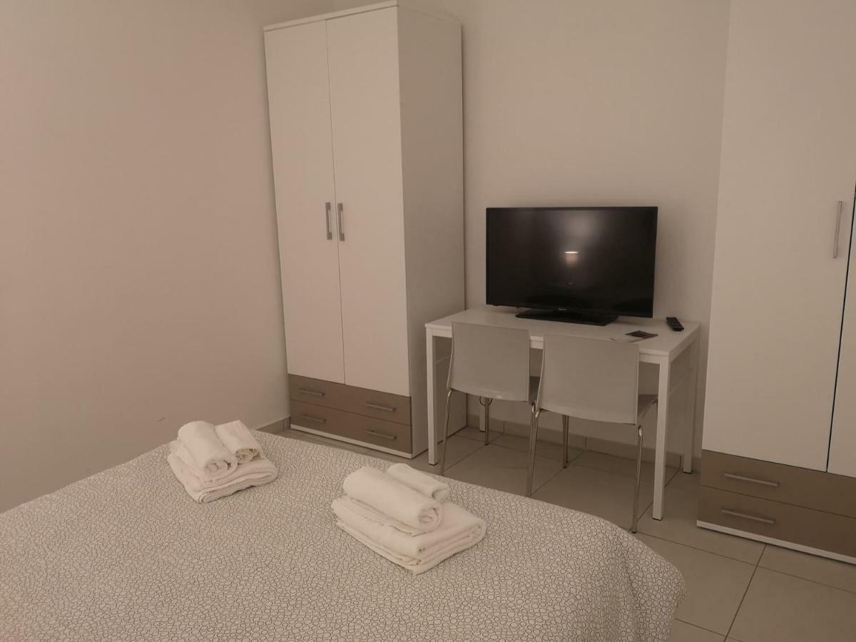 mungiBEDdu Apartment Catania Bagian luar foto